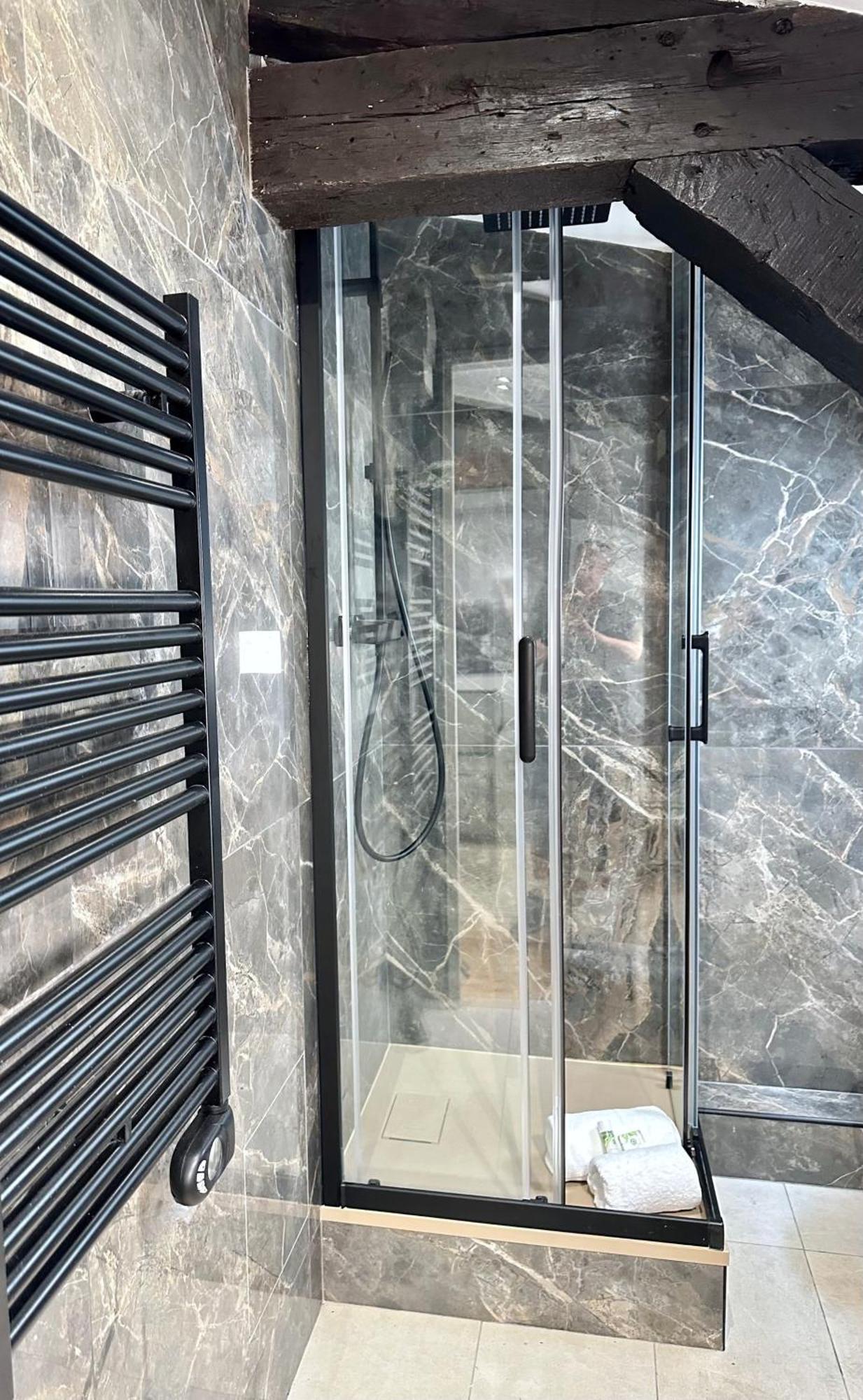 Le Marais' Finest Luxurious Apartment París Exterior foto